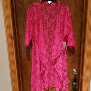 SALE Hot Pink Lace Shirley NWT 🦄